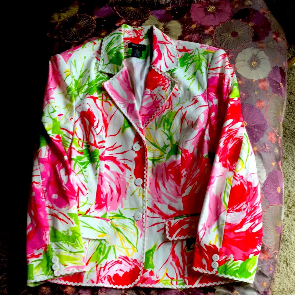 City Silk blazer.NWOT